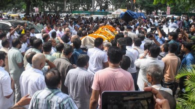 People attend funeral of businessman Gopal Khemka, who was shot dead on Friday night near his residence in Patna