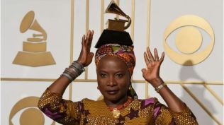 Hollywood: Angélique Kidjo