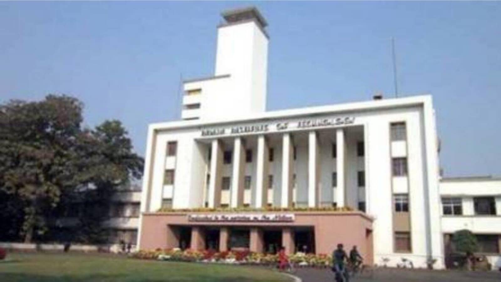 Fourth Death Since January: Another IIT-KGP student found dead in hostel, probe on