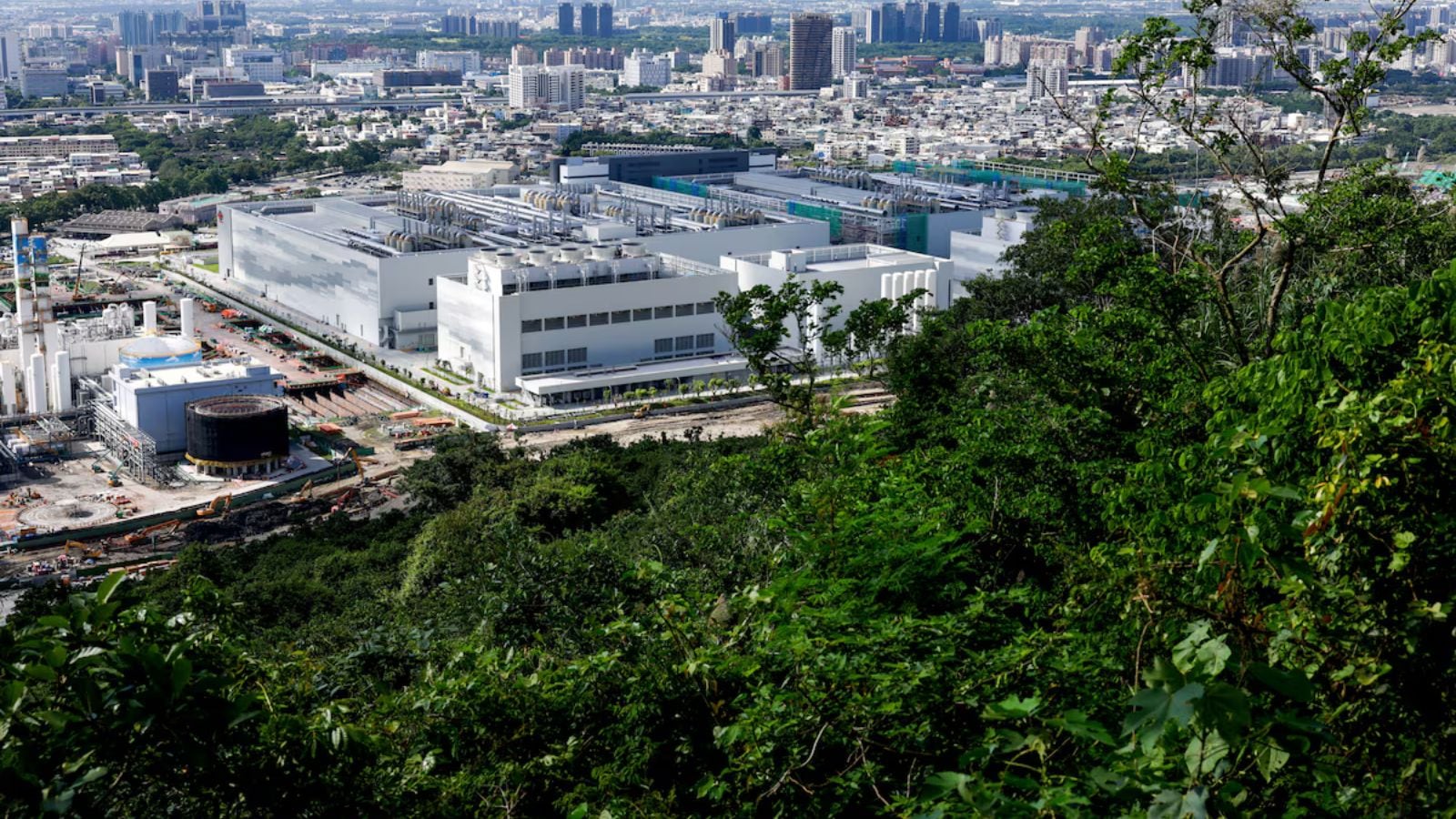 OpenAI confirms  billion deal with Oracle for data centre services