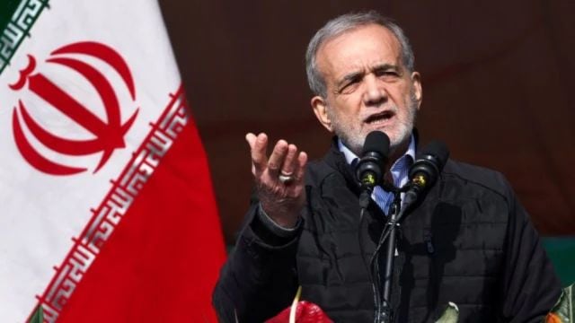 Iran president pezeshkia, iran israel war