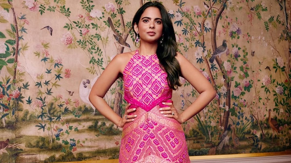 isha ambani engagement dress Isha Ambani In Our Custom Dil-Rang Jharonka Lehenga Set 6XL / Multicolour