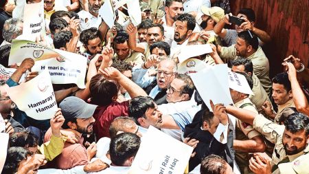 Congress, Tariq Hameed Karra,J&K statehood, J&K statehood restoration, Ghulam Ahmad Mir, Srinagar, Indian express news, current affairs