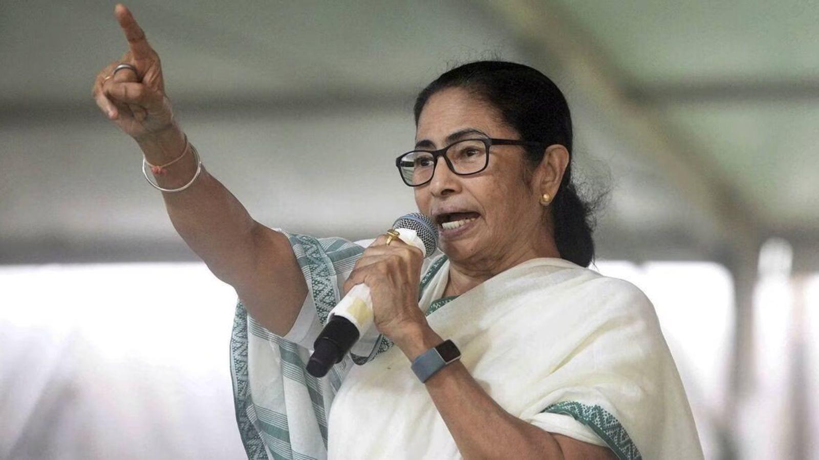 Mamata to lead rally: TMC raises pitch against detention of Bengali-speaking migrants