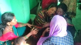 A Jharkhand worker is killed in Niger terror attack, his family is now squeezed between company and contractor