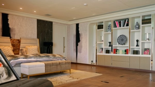A look inside Karan Johar's apartment. (Pic: Asian Paints/YT)