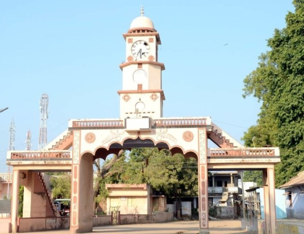 The entrance to Nardipur village in Gujarat’s Gandhinagar district.