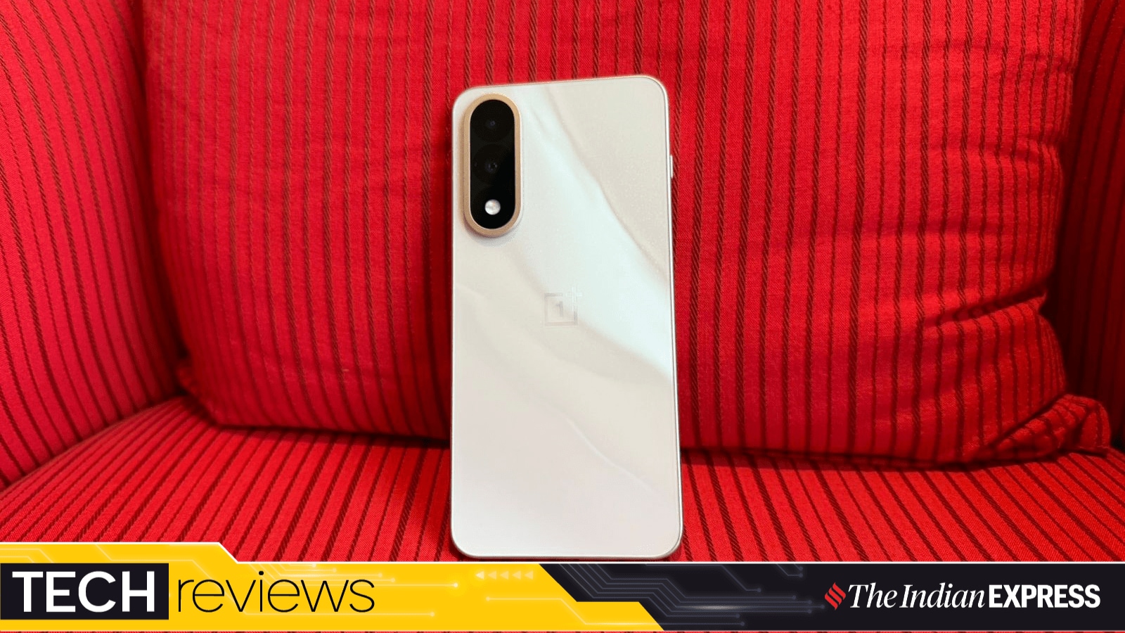 The OnePlus Nord 5 comes with a metal frame and glass back.