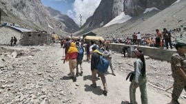 Yatris are hurrying to Amarnath: ‘Weather getting unpredictable... Shivling melting faster’