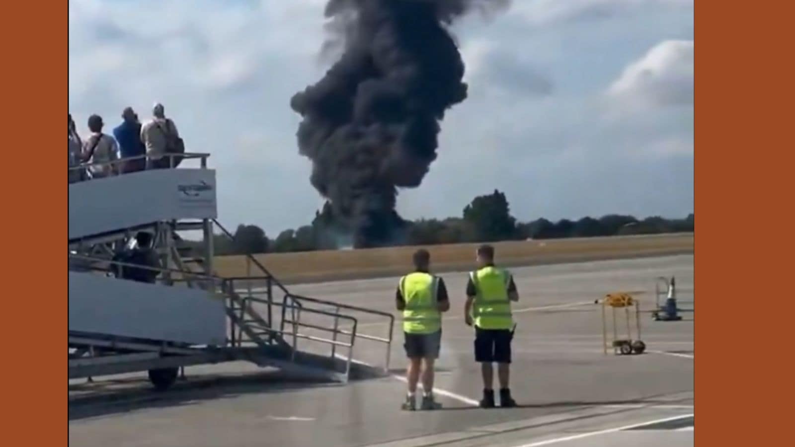 Tragic Aircraft Crash at London Southend Airport Sparks Major Emergency Response