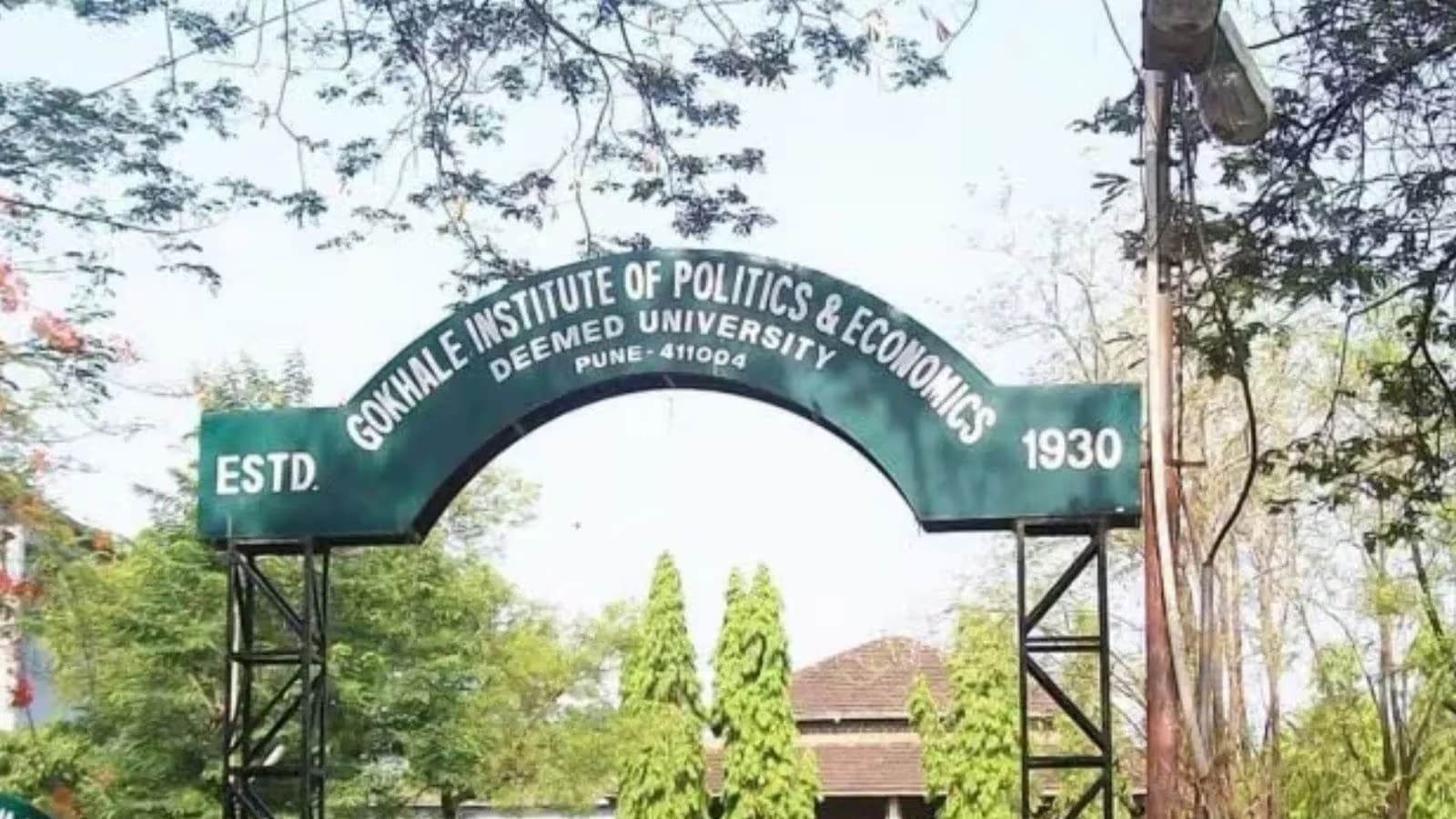 Prof Umakant Dash takes charge as Gokhale Institute Vice Chancellor
