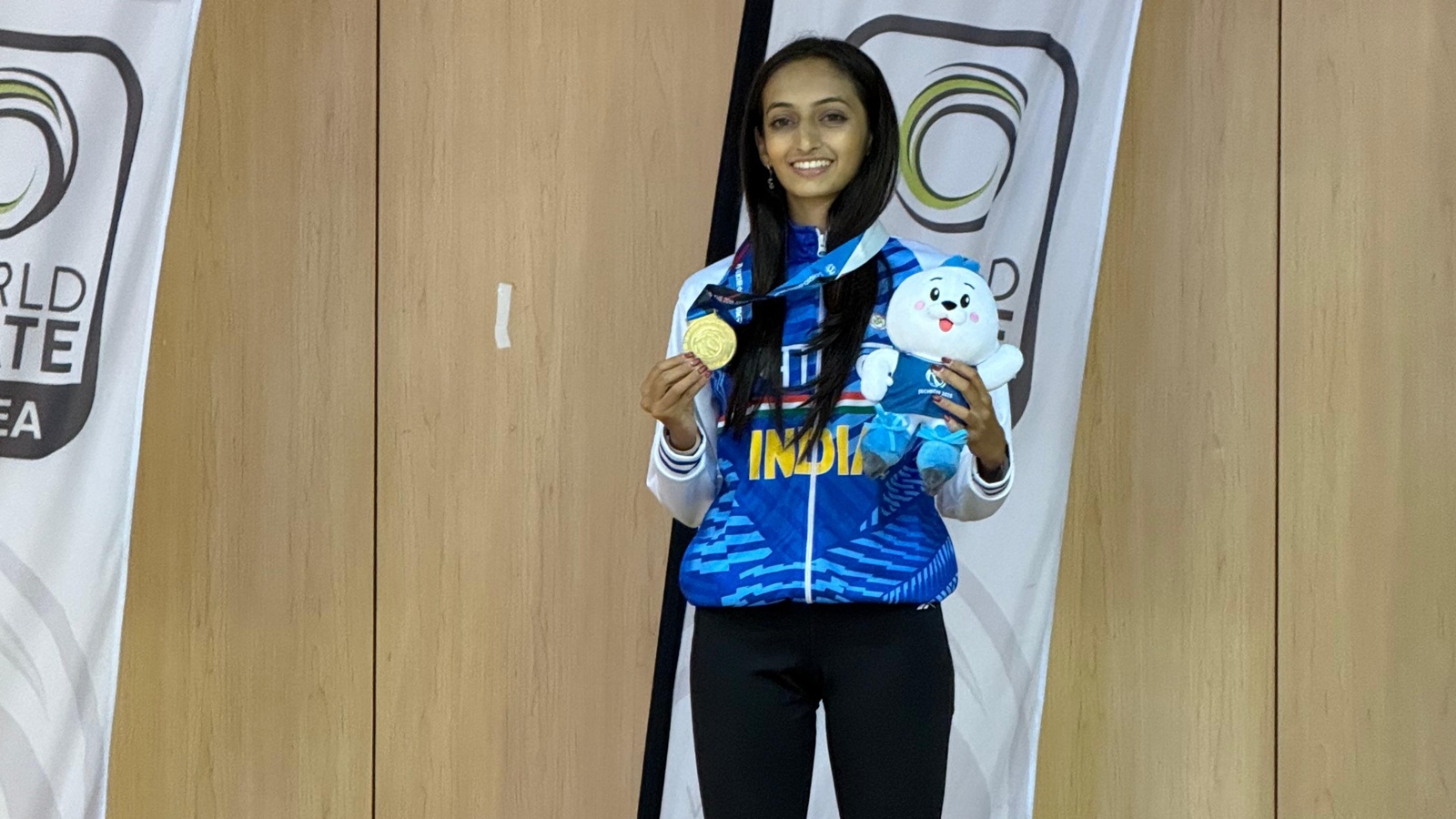 Pune Skater Shreyasi Joshi Wins Gold at Asian Championship