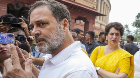 Lok Sabha LoP Rahul Gandhi and Congress MP Priyanka Gandhi (File photo)