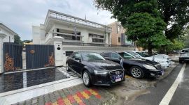 An FIR has been registered at Kavi Nagar police station, and further investigations are underway.