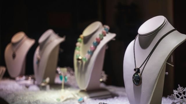 The police said they analysed CCTV footage from the crime scene and surrounding areas to chart out the escape route of the lone robber. (File photo/Canva)