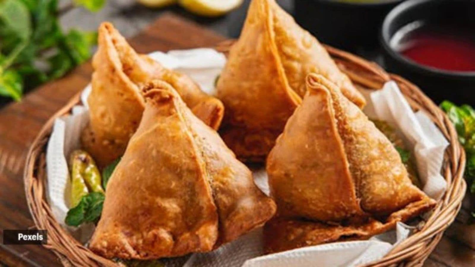 Please Health Ministry, leave our Samosa alone