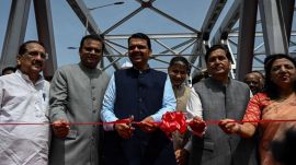 Maharashtra CM Devendra Fadnavis inaugurates Carnac bridge, renamed as Sindoor bridge, in Mumbai on 10 July 2025. (Express photo by Sankhadeep Banerjee. 10.07.2025.)