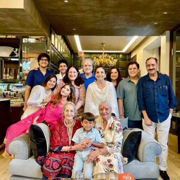 Inside Raveena Tandon's house. (Photo: Raveena Tandon/Rasha Thadani/Instagram)