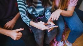 The users were asked to deactivate either Facebook or Instagram for a week or six weeks to examine changes in their moods. (Image: FreePik)