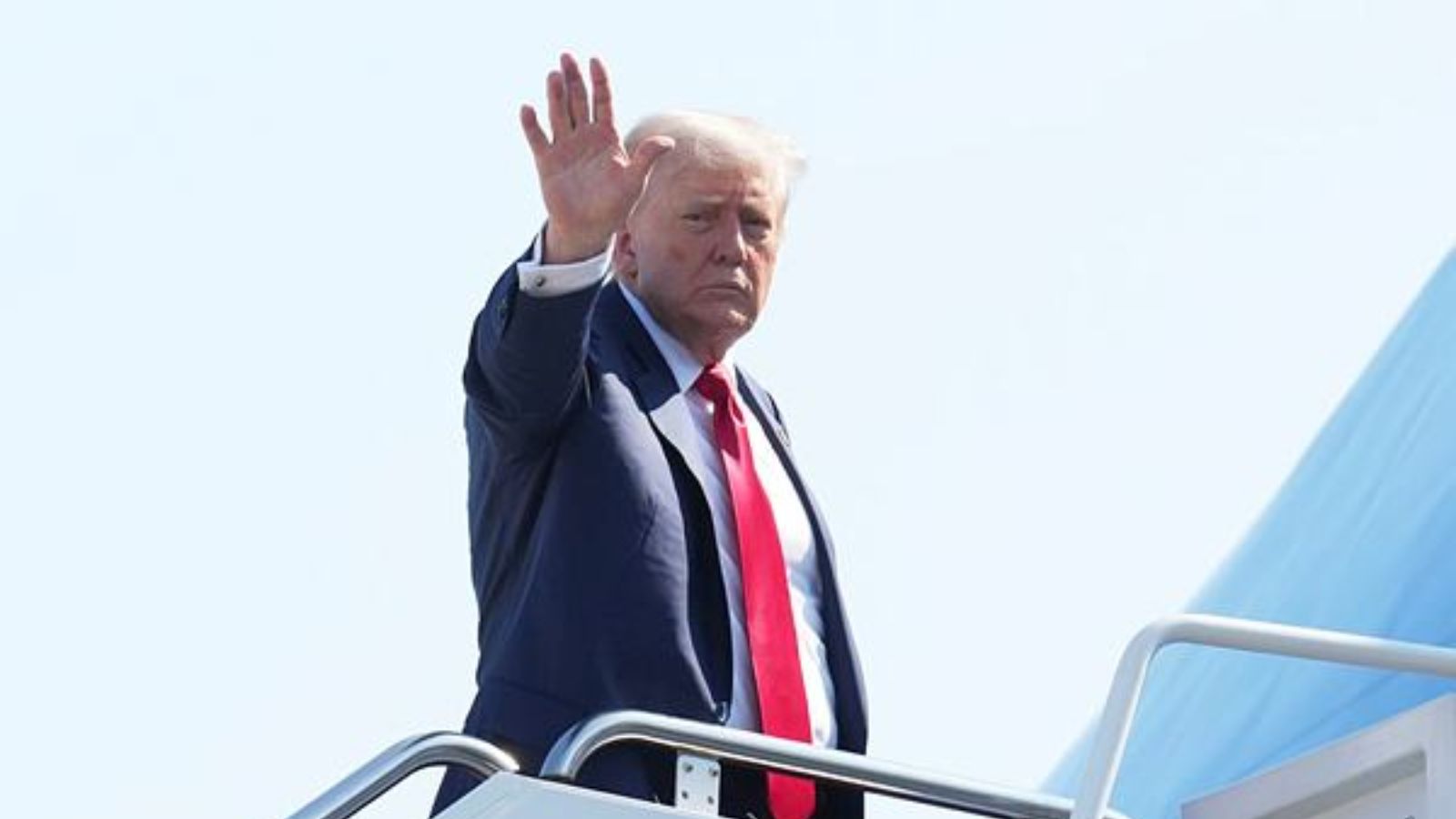 US Tariff Threat Sparks Contract Cancellations in Brazil