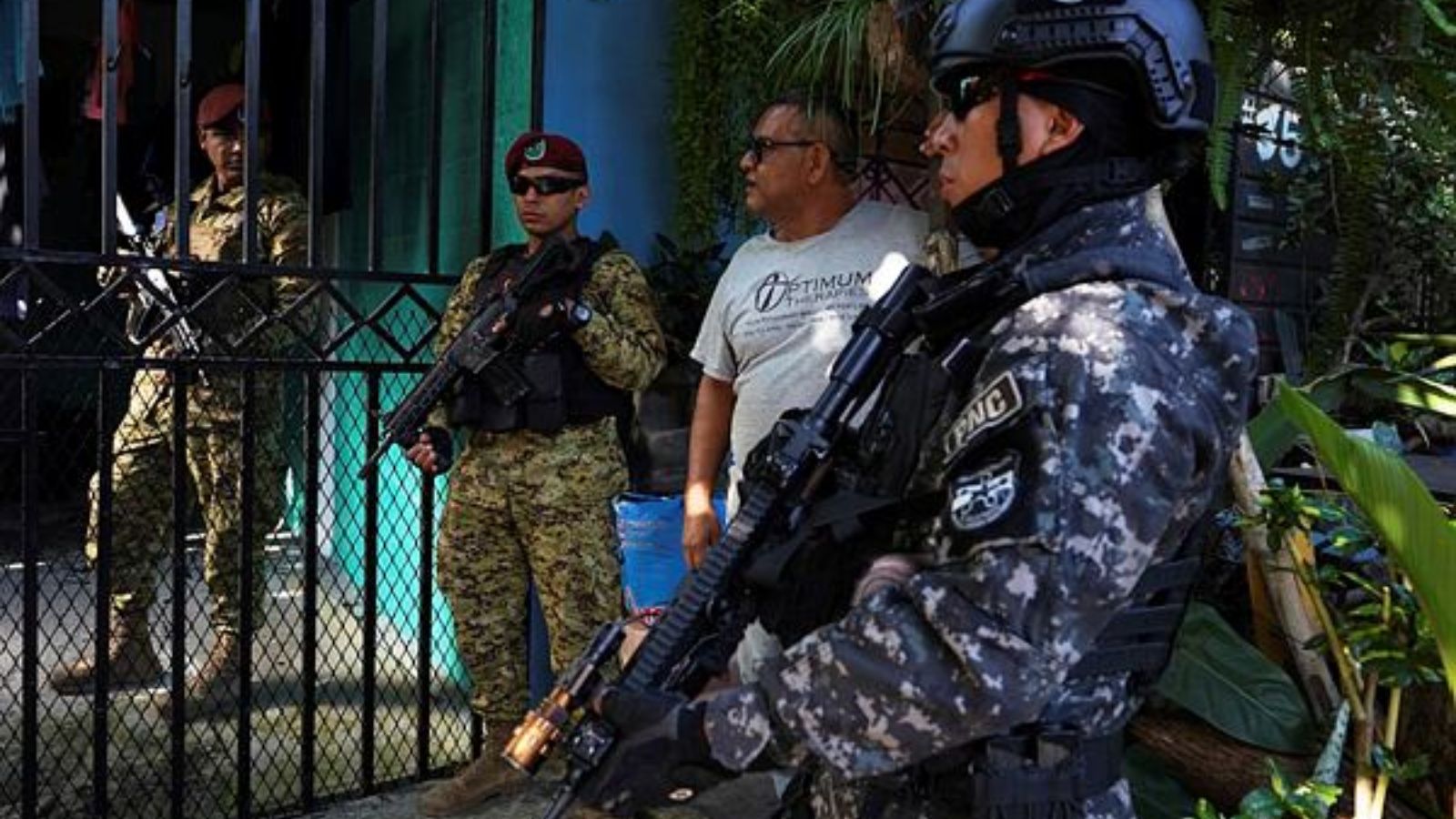 El Salvador to send detained Venezuelans to Caracas in prison swap for ...
