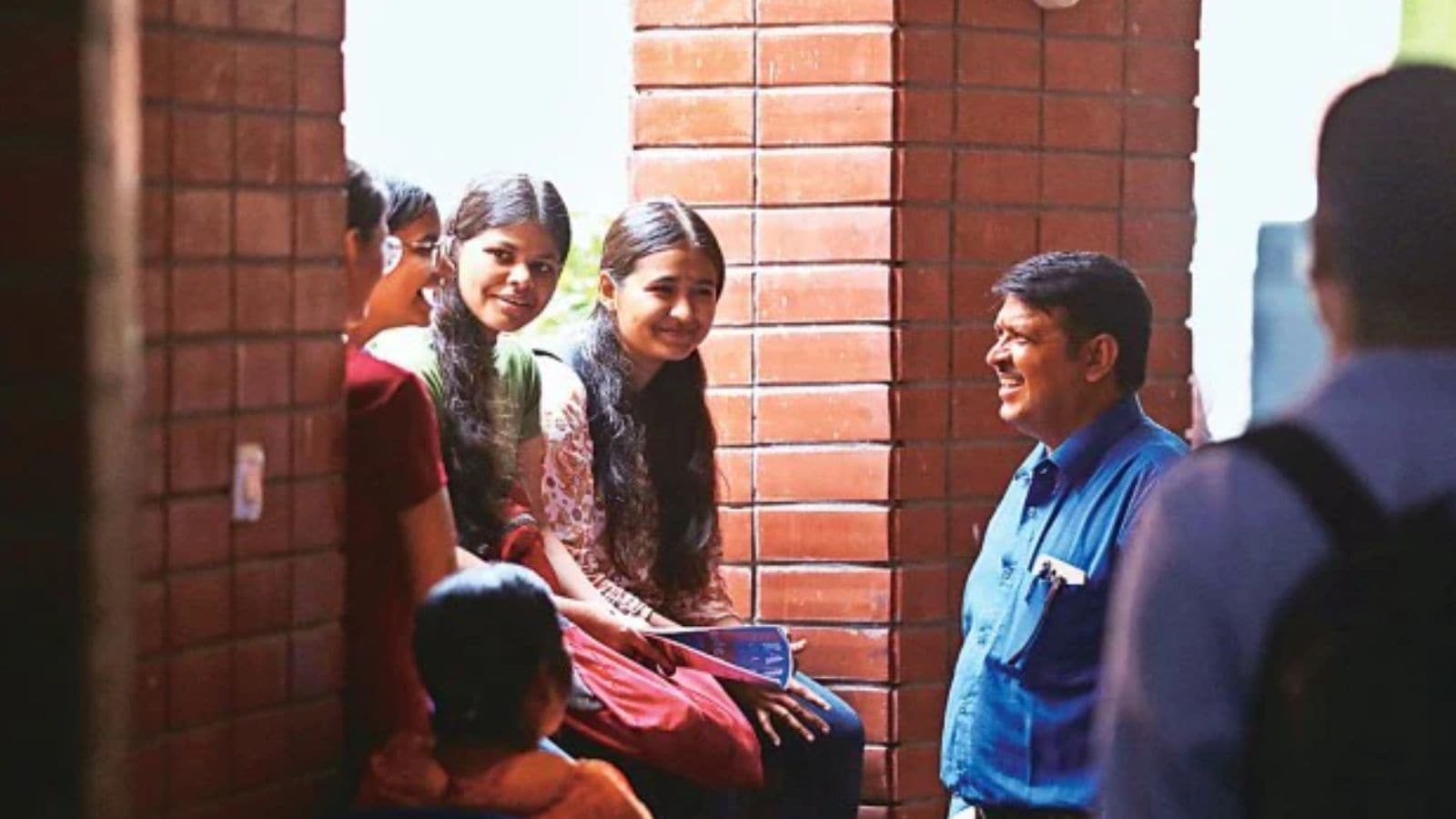 DU UG 2025 Admissions: Over 72,000 candidates accept seats in first round
