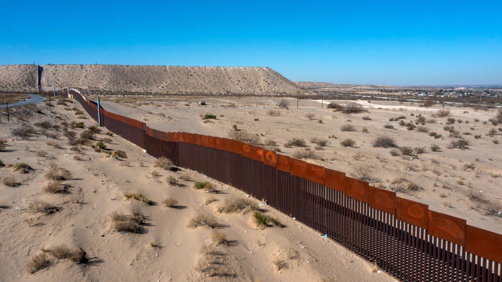 US expands militarised zones to 1/3 of southern border, stirring controversy Columbus