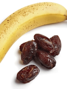 Bananas or Dates? The Healthier Snack Choice For Managing Blood Sugar and Gut Health
