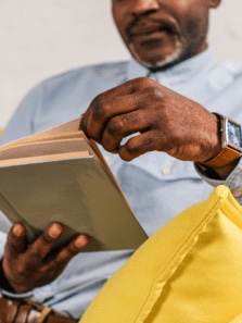 8 Life-Changing Personal Finance Books Trending in 2025