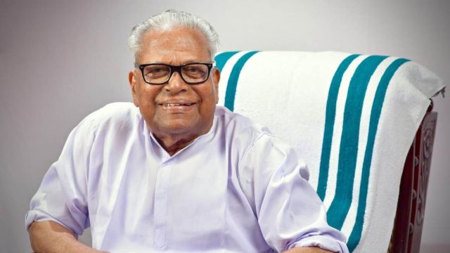 V S Achuthanandan, Achuthanandan early life, Achuthanandan 1946 police torture, Punnapra-Vayalar uprising, CPI(M) Kerala history,