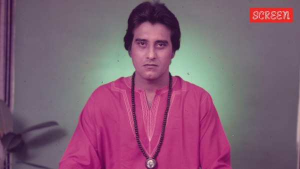 विनोद खन्ना ने एक बार अपने आध्यात्मिक गुरु ओशो रजनीश का अनुसरण करने के लिए बॉलीवुड से पांच साल का अंतराल लिया था। (एक्सप्रेस संग्रह फोटो)