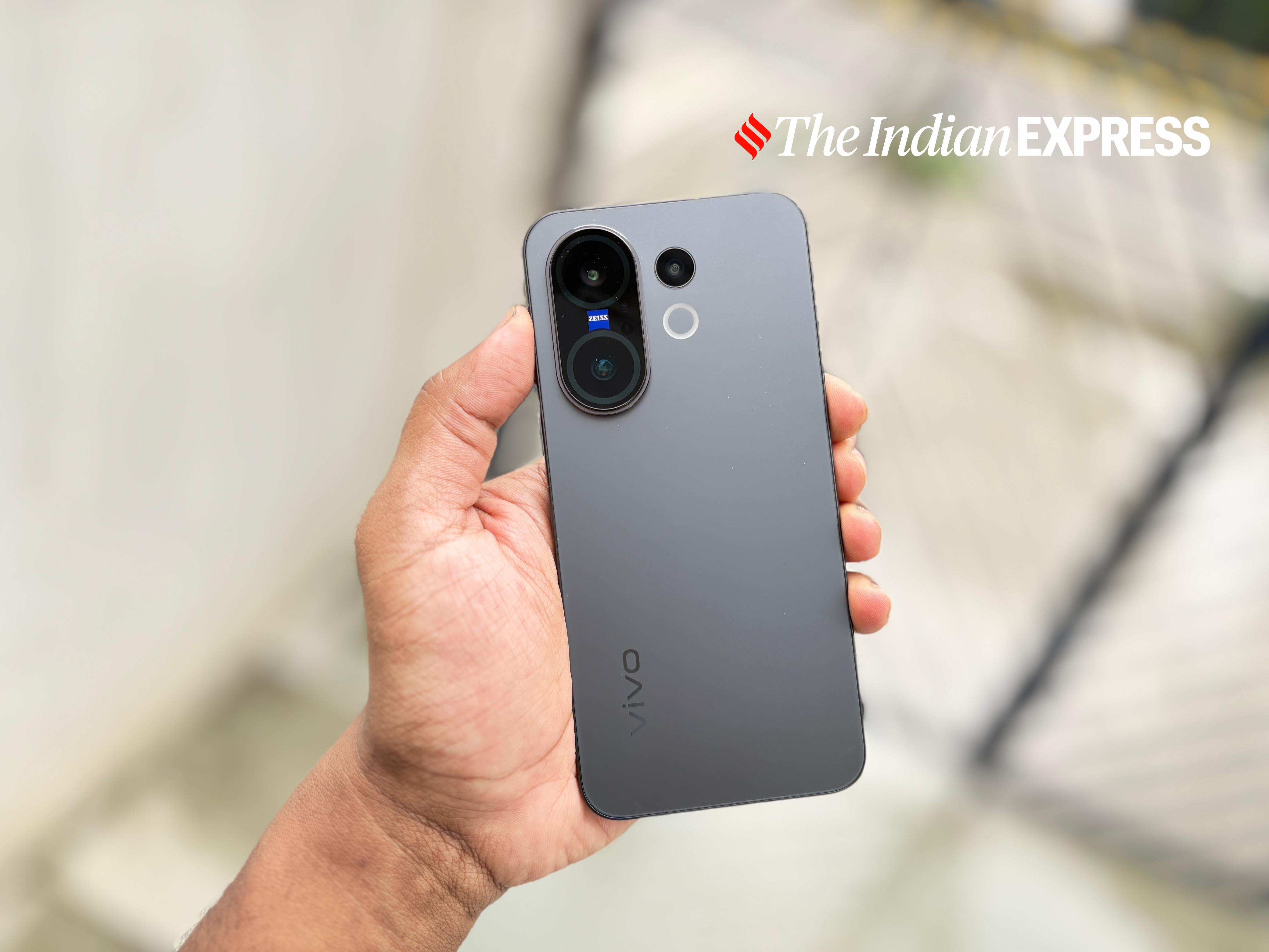 The compact Vivo X200 FE punches above its weight with powerful features. (Image: Bijin Jose/The Indian Express)