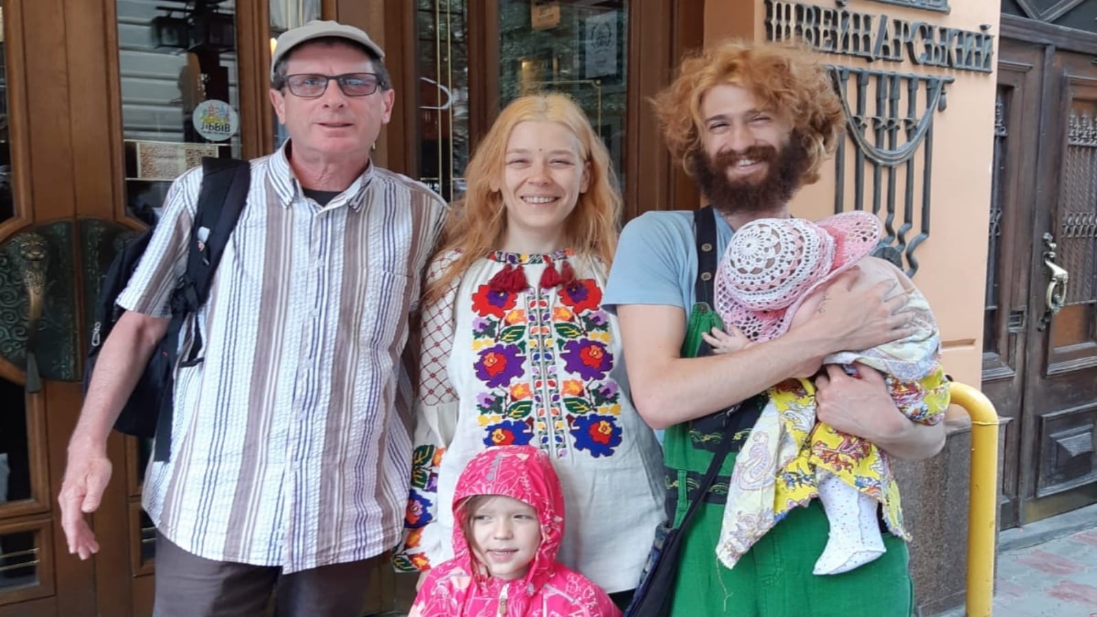 Mystery surrounds Russian mum and children found in Indian cave