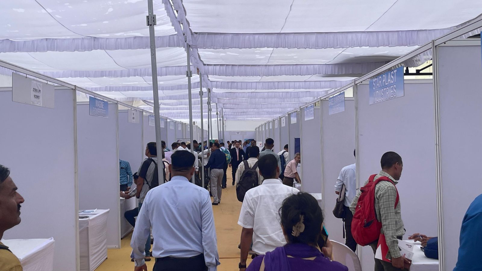 All set for second innings: From havildar to naib subedar, over 1,100 ex-servicemen participate in job fair in Ahmedabad
