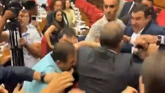 armenia parliament brawl