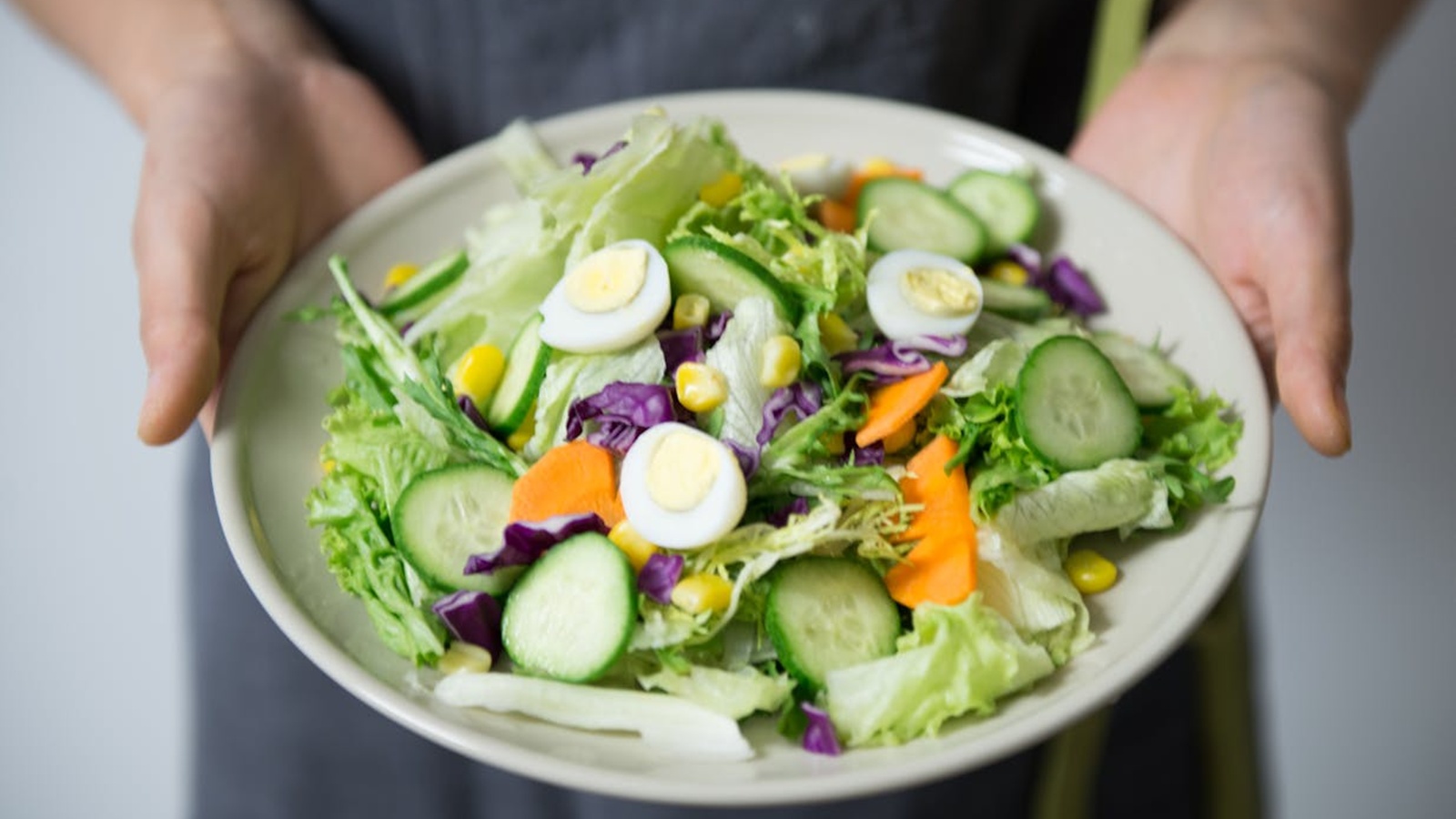 Reheating Food During Monsoon: Risks to Gut Health