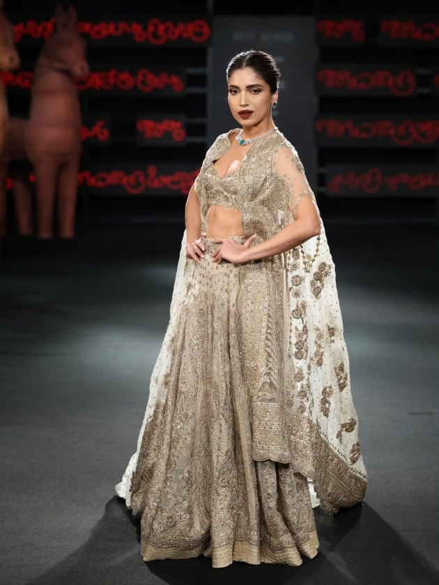 As the curtains fall on Hyundai India Couture Week 2025, the runway left behind a trail of shimmer, emotion, and showstopping glamour. From heritage-inspired storytelling to futuristic silhouettes, this year’s couture celebration was a spectacular meeting of craft and celebrity. With each designer unveiling a distinct vision—and some of Bollywood’s brightest lending their charisma to the catwalk—it was a week where tradition met innovation, and fashion became poetry in motion. Here’s a look back at all the stars who owned the spotlight, one stunning moment at a time.