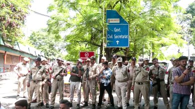 bjp protest against urdu