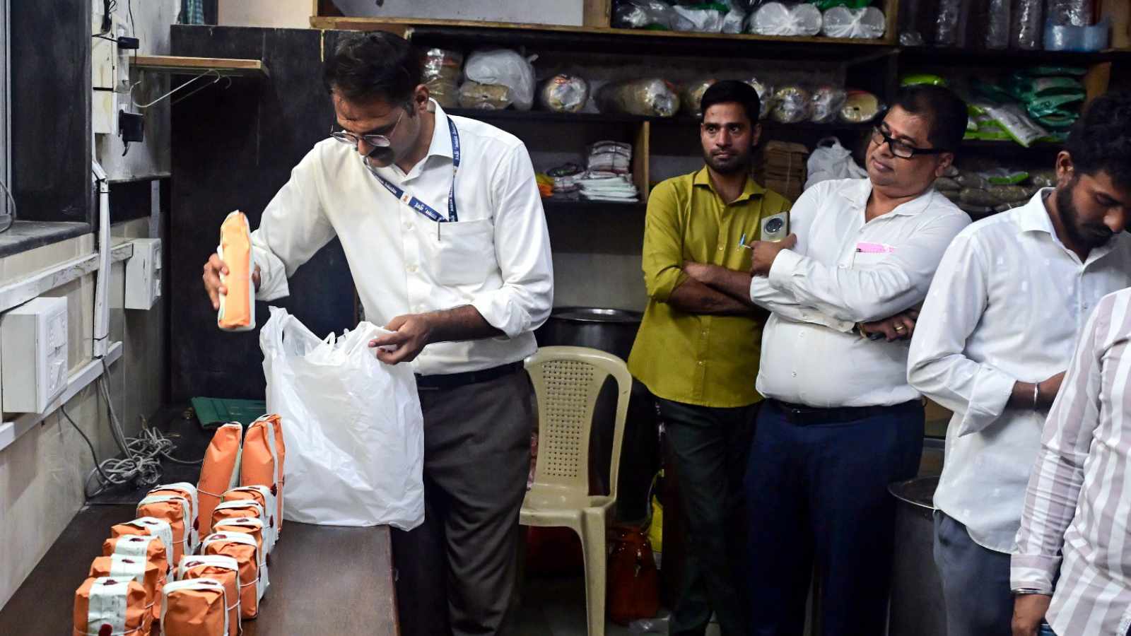 Maharashtra FDA cancels MLA hostel canteen caterer’s licence after MLA Sanjay Gaikwad complains of stale food