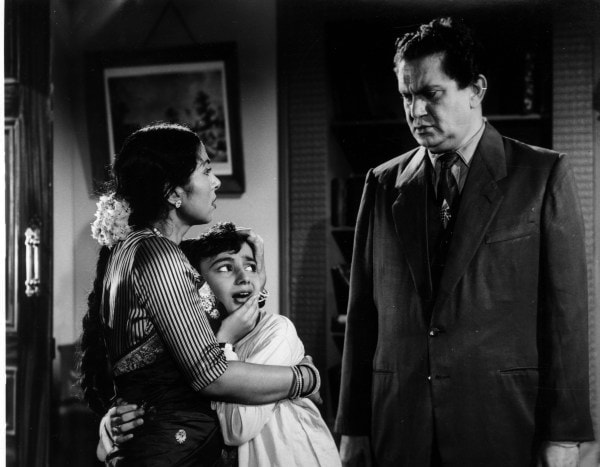 Film star Achala Sachdev, Romi and Murad in film Hum Pancchi Ek Dal Ke. (Express Archive)