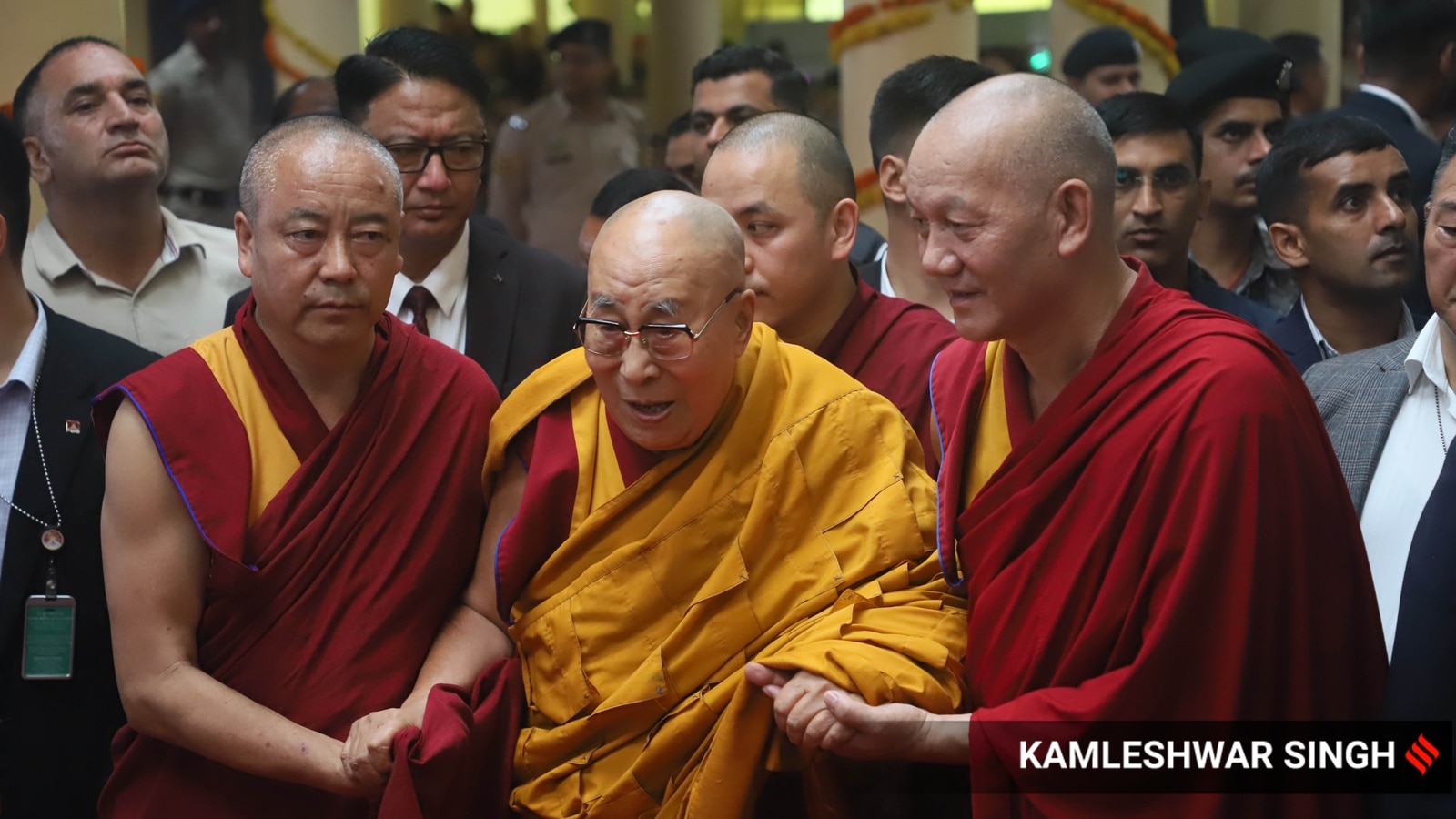 „Nur ein einfacher buddhistischer Mönch … wird weiterhin Harmonie ...