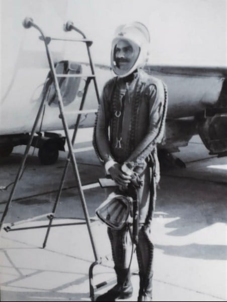 Air Commodore Tyagi's First Operative Unit was 27 squadron flying hunters before he moved to migs.