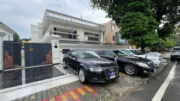 The fake embassy operated from a resting house in ghaziabad's kavi nagar.
