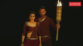 Fatima Sana Shaikh and Aamir Khan in Thugs of Hindostan