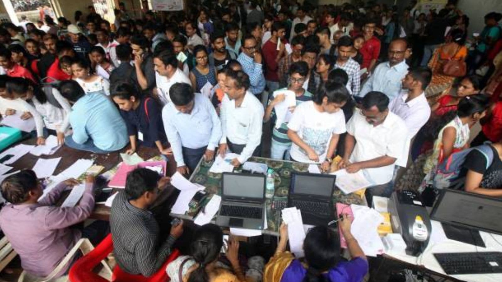Maharashtra: Over 2.5 lakh students yet to confirm FYJC admissions in first round