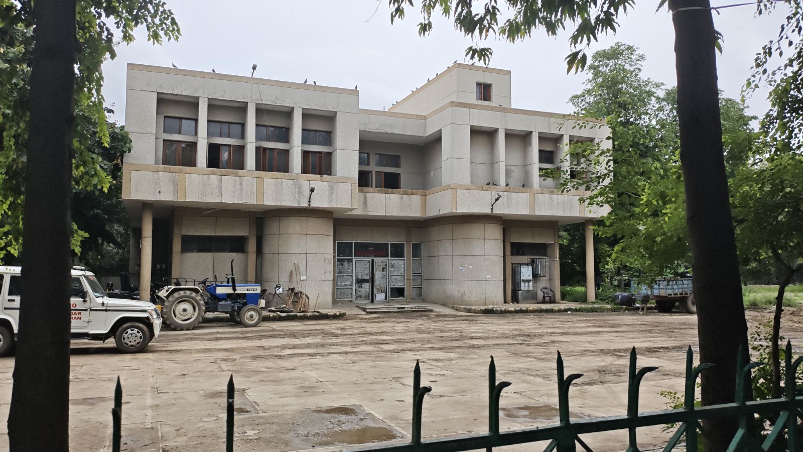 Gurgaon migrant worker detention, Bengali-speaking migrants Gurgaon, Bangladeshi migrant verification drive,