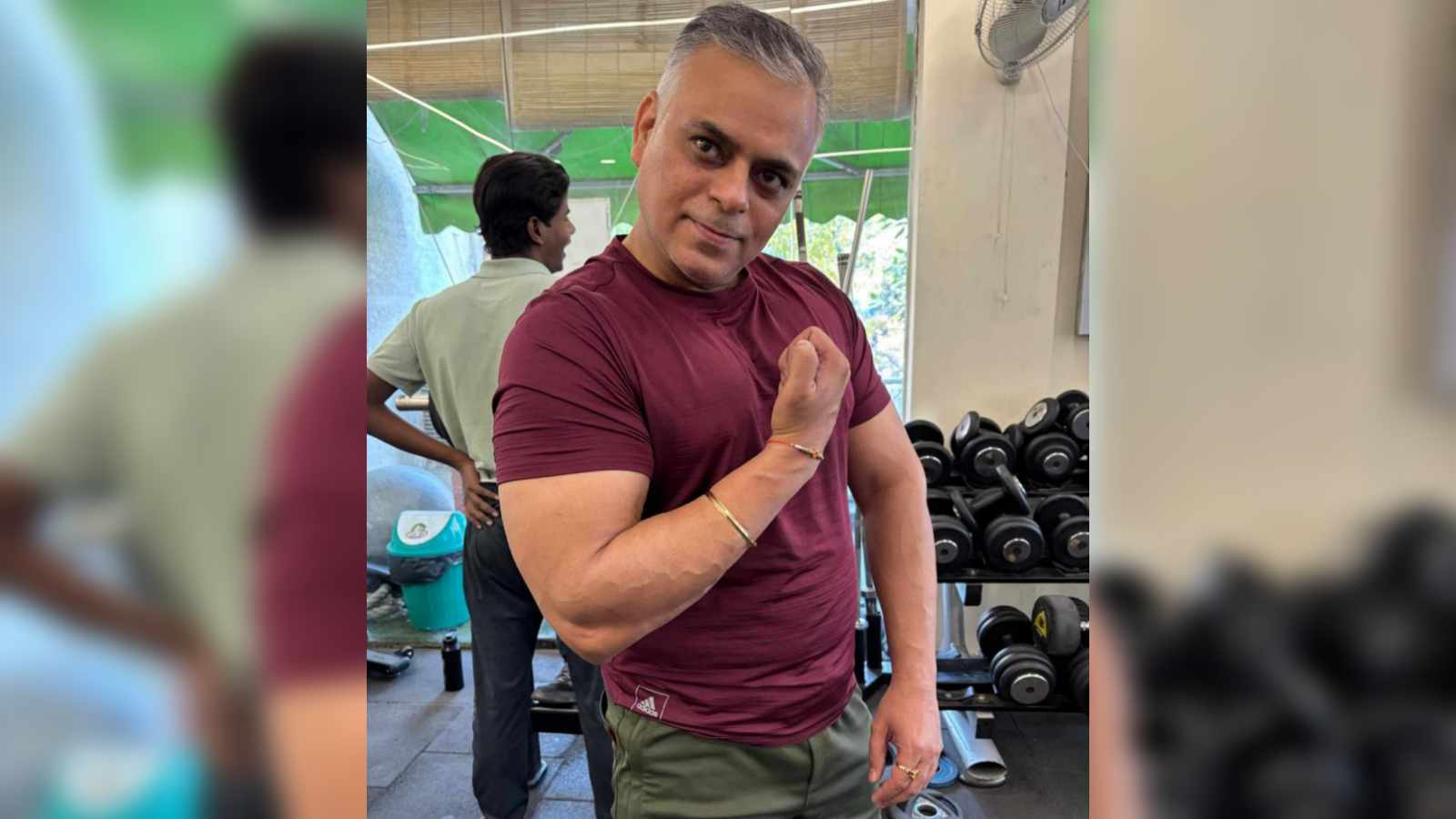 40 साल की उम्र में जिम जाने वाले व्यक्ति को अचानक दिल का दौरा पड़ा, जबकि  उसने साफ़-सुथरा खाना खाया, धूम्रपान नहीं किया और 20 साल तक कसरत की ...