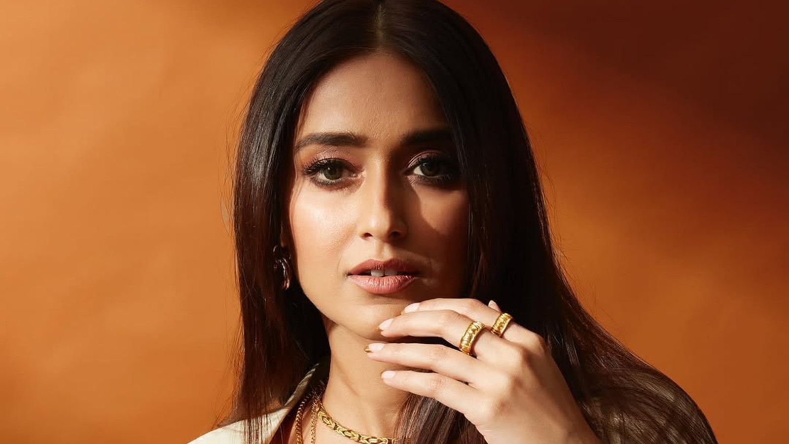 ‘I did wear something underneath the bathrobe’: Ileana D’Cruz opens the door to her wardrobe, shares her first date night look