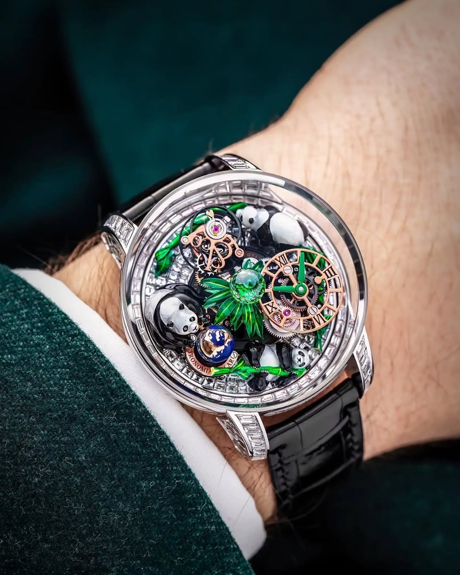 Lee Byung-hun wears Astronomia Panda