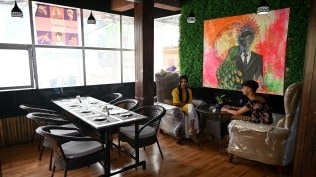 lgbtq restaurant in patna